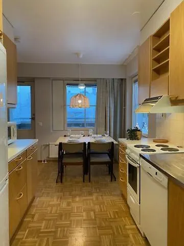 Διαμέρισμα Kustaava With Sauna Ροβανιέμι